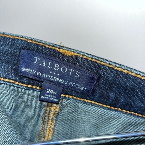 Talbots Simply Flattering 5 pocket size 24 embellished plus ankle denim jeans - Picture 7 of 15